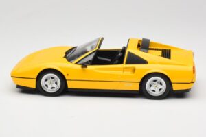 Ferrari 328 GTS Geel KK-Scale 1:18 KKDC180552 Metaal — afbeelding 3 van 6