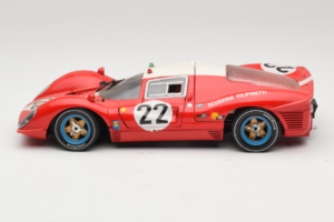Ferrari 330 P4 #22 Scuderia Filipinetti Poor Condition 1967 Revell 1:18 48825-P1 Metaal — afbeelding 4 van 8