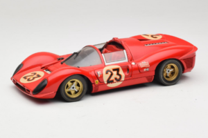 Ferrari 330 P4 #23 L. Bandini / C. Amon 24 Hours of Daytona Winner 1967 Revell 1:18 48833 Metaal