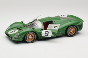 Ferrari 330 P4 #9 Groen Spa-Francorchamps 1967 Eagles Race 1:18 41007 Metaal — afbeelding 2 van 8