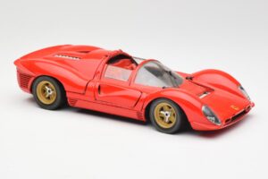 Ferrari 330 P4 Rood 1967 Revell 1:18 48822 Metaal — afbeelding 6 van 8