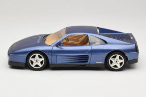Ferrari 348tb Donkerblauw Metallic Bburago 1:18 3039-B1 Metaal — afbeelding 4 van 8