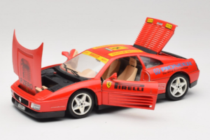Ferrari 348tb Pirelli Rood Bburago 1:18 3039-P2 Metaal — afbeelding 2 van 8