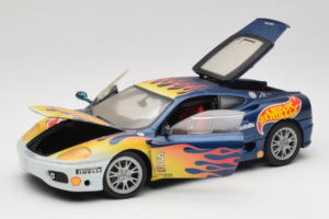 Ferrari 360 Modena Challenge #5 Hot Wheels Purple Fire Livery 1999 Bburago 1:18 29619 Metaal — afbeelding 2 van 8