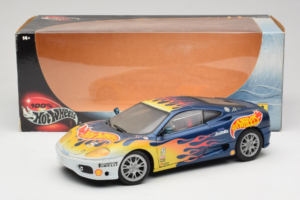 Ferrari 360 Modena Challenge #5 Hot Wheels Purple Fire Livery 1999 Bburago 1:18 29619 Metaal — afbeelding 8 van 8
