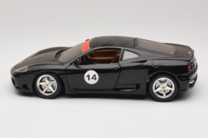 Ferrari 360 Modena #14 Zwart Limited Edition Bburago 1:18 3368-B1 Metaal — afbeelding 4 van 8