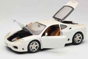 Ferrari 360 Modena Wit Bburago 1:18 3368-W1 Metaal — afbeelding 2 van 8