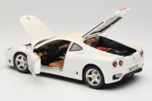 Ferrari 360 Modena Wit Bburago 1:18 3368-W1 Metaal — afbeelding 5 van 8