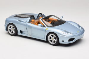 Ferrari 360 Spider Blauw The Italian Job Hot Wheels 1:18 P9905 Metaal — afbeelding 4 van 6