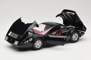 Ferrari 365 GT4/BB Zwart Kyosho 1:18 08173K Metaal — afbeelding 2 van 8