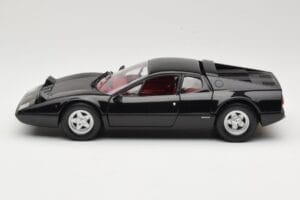Ferrari 365 GT4/BB Zwart Kyosho 1:18 08173K Metaal — afbeelding 4 van 8