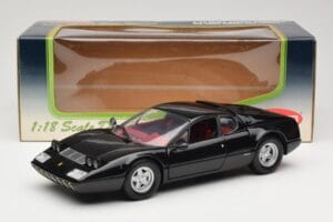 Ferrari 365 GT4/BB Zwart Kyosho 1:18 08173K Metaal — afbeelding 8 van 8