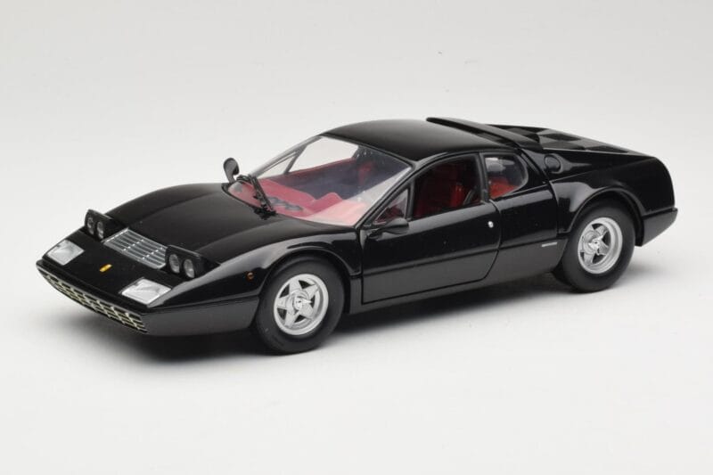 Ferrari 365 GT4/BB Zwart Kyosho 1:18 08173K Metaal