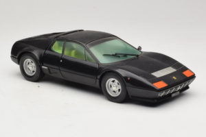 Ferrari 365 GT4 BB Zwart Chrono 1:18 CH002 Metaal — afbeelding 6 van 8