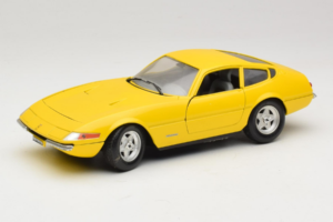 Ferrari 365 GTB/4 Daytona Geel Techno Giodi 1:18 40011-Y1 Metaal