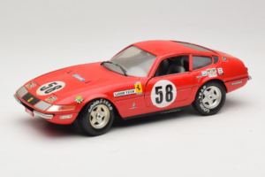 Ferrari 365 GTB/4 Daytona Berlinetta #58 Rood Techno Giodi 1:18 40011 Metaal