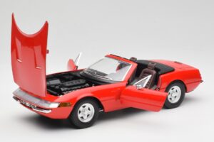Ferrari 365 GTS Rood Solido 1:18 8017 Metaal — afbeelding 2 van 8