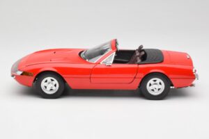 Ferrari 365 GTS Rood Solido 1:18 8017 Metaal — afbeelding 4 van 8
