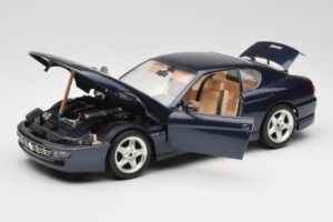 Ferrari 456 GT Blauw Bburago 1:18 3036 Metaal — afbeelding 8 van 8