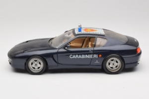 Ferrari 456 GT Carabinieri Zwart Bburago 1:18 3036-B3 Metaal — afbeelding 4 van 8