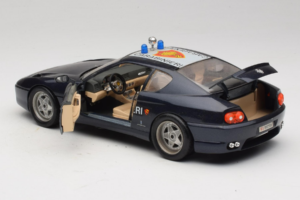 Ferrari 456 GT Carabinieri Zwart Bburago 1:18 3036-B3 Metaal — afbeelding 5 van 8