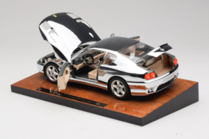 Ferrari 456 GT Chrome Silver Bburago 1:18 3746-R1 Metaal — afbeelding 5 van 8