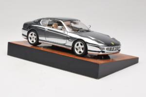 Ferrari 456 GT Chrome Silver Bburago 1:18 3746-R1 Metaal — afbeelding 6 van 8
