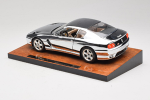 Ferrari 456 GT Chrome Silver Bburago 1:18 3746-R1 Metaal — afbeelding 7 van 8