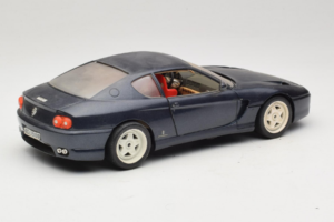 Ferrari 456 GT Dark Blue Metallic Bburago 1:18 3036-B2 Metaal — afbeelding 3 van 8