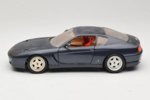 Ferrari 456 GT Dark Blue Metallic Bburago 1:18 3036-B2 Metaal — afbeelding 4 van 8