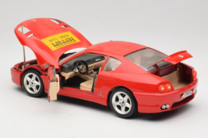 Ferrari 456 GT Ferrari Model Club Rood Bburago 1:18 3036-P1 Metaal — afbeelding 5 van 8
