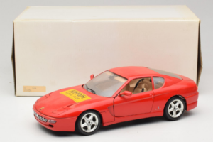 Ferrari 456 GT Ferrari Model Club Rood Bburago 1:18 3036-P1 Metaal — afbeelding 8 van 8