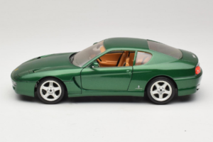 Ferrari 456 GT Groen Metallic Bburago 1:18 3036-GR1 Metaal — afbeelding 4 van 8