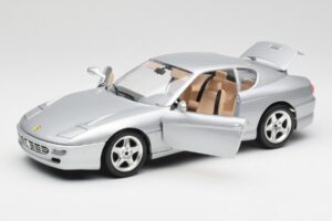 Ferrari 456 GT Zilver Bburago 1:18 3036-M2 Metaal — afbeelding 2 van 8