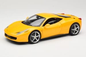 Ferrari 458 Italia Geel Hot Wheels 1:18 P9894 Metaal