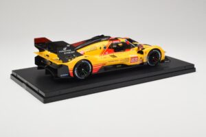 Ferrari 499P Hypercar AF Corse #83 R. Kubica / Y. Ye / R. Shwartzman 24 Hours of Le Mans 2024 Bburago 1:18 18-16313-83-VET Me — afbeelding 3 van 9