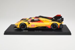Ferrari 499P Hypercar AF Corse #83 R. Kubica / Y. Ye / R. Shwartzman 24 Hours of Le Mans 2024 Bburago 1:18 18-16313-83-VET Me — afbeelding 4 van 9