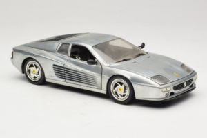 Ferrari 512M Chrome Silver Hot Wheels 1:18 25739 Metaal — afbeelding 6 van 8