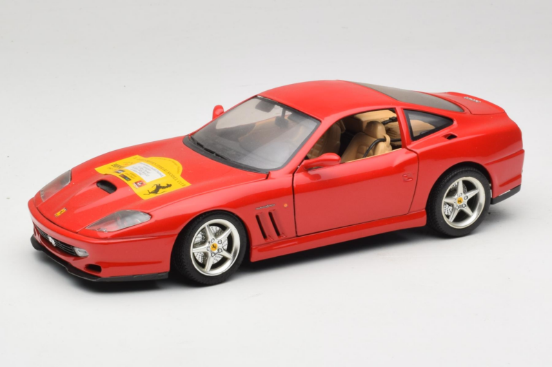 Ferrari 550 Maranello 22 Jahre Ferrari Model Club Rood Bburago 1:18 3064-P2 Metaal