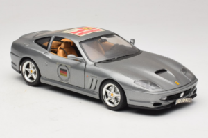 Ferrari 550 Maranello 25 Ferrari Model Club Zilver Bburago 1:18 3344-S1 Metaal — afbeelding 5 van 7