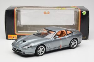 Ferrari 550 Maranello Grijs Metallic Maisto 1:18 4839 Metaal — afbeelding 6 van 6