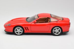 Ferrari 550 Maranello Rood Maisto 1:18 31839 Metaal — afbeelding 4 van 8