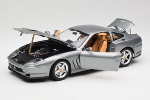 Ferrari 550 Maranello Zilver Bburago 1:18 3344 Metaal — afbeelding 2 van 8