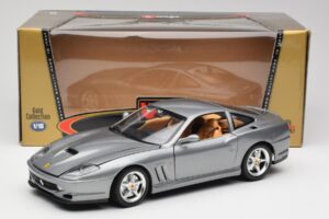 Ferrari 550 Maranello Zilver Bburago 1:18 3344 Metaal — afbeelding 8 van 8
