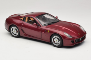 Ferrari 599 GTB Fiorano Donkerrood Hot Wheels 1:18 M1200 Metaal — afbeelding 6 van 8