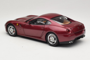Ferrari 599 GTB Fiorano Donkerrood Hot Wheels 1:18 M1200 Metaal — afbeelding 7 van 8