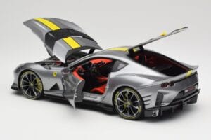 Ferrari 812 Competizione Grigio Coburn Bburago 1:18 18-01647 Metaal — afbeelding 5 van 8