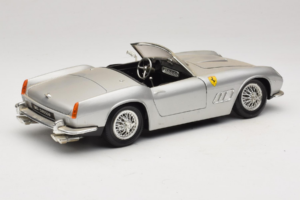 Ferrari California Cabriolet Zilver Tonka 1:18 01109-S1 Metaal — afbeelding 3 van 8