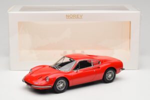 Ferrari Dino 246 GT Rood Norev 1:18 187800 Metaal — afbeelding 6 van 6