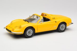 Ferrari Dino 246 GTS Geel Hot Wheels 1:18 23920 Metaal
